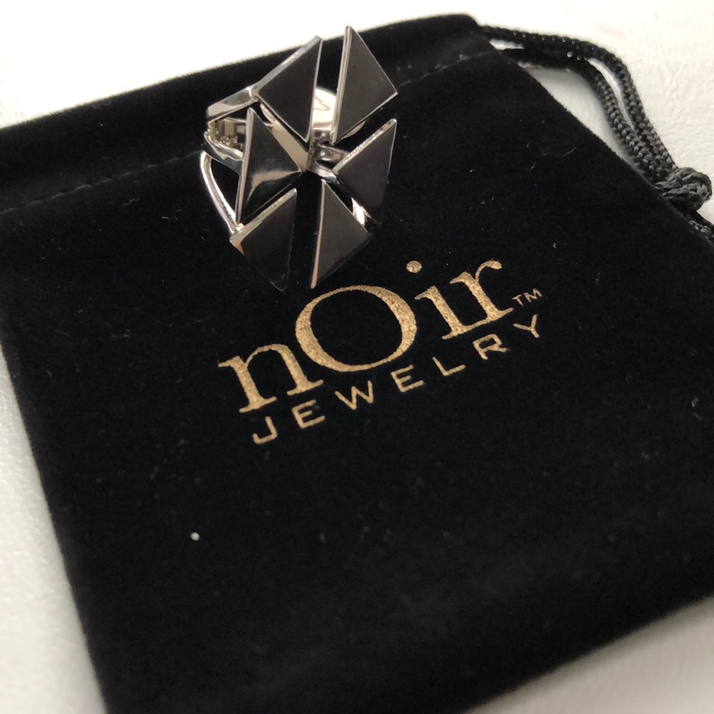 NOir ring - Picture 3 of 3